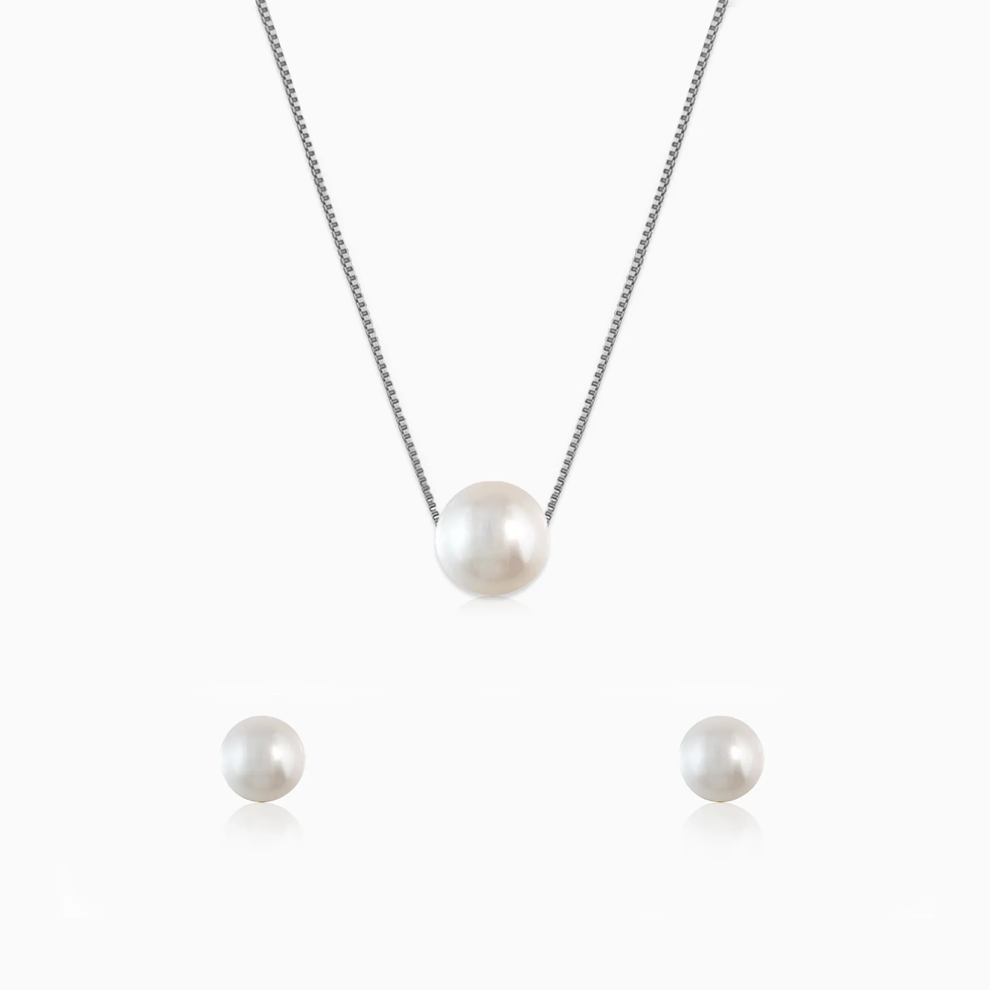 Anushka Sharma Moonlight Pearl Set