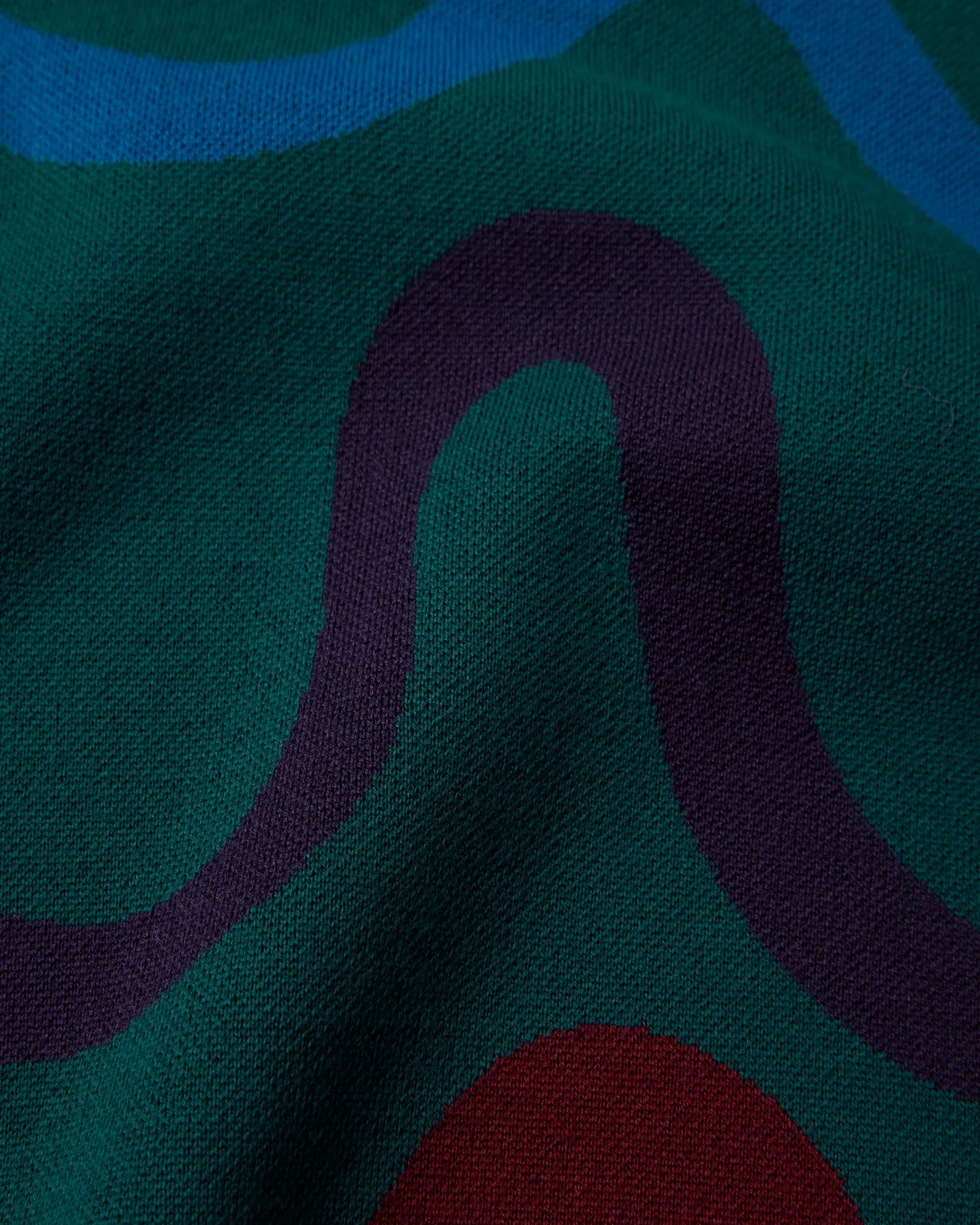Colored soundwave knitted polo pullover