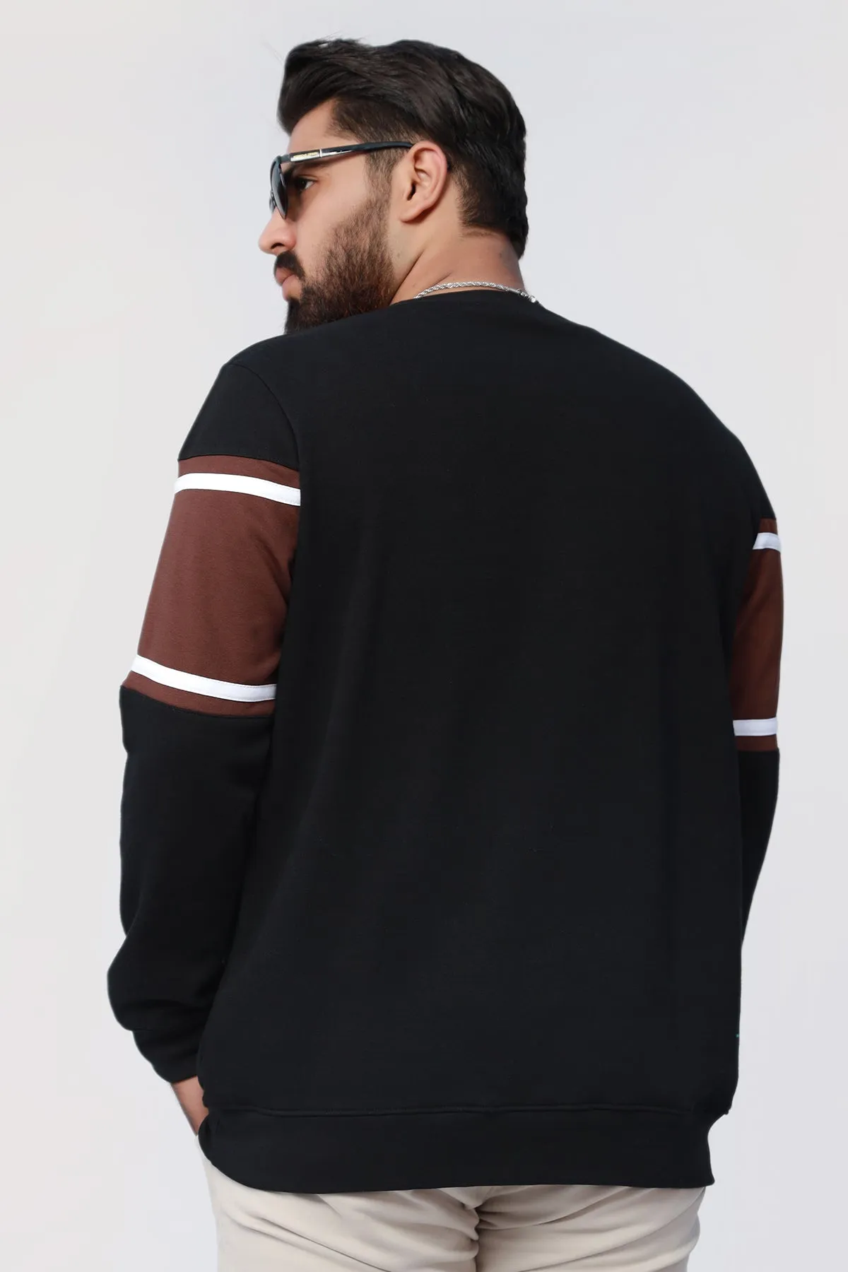 Conquer Embroidered Black Sweatshirt (Plus Size) - W22 - MSW035P