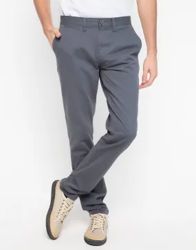 Details Celana Panjang Chinos Collins