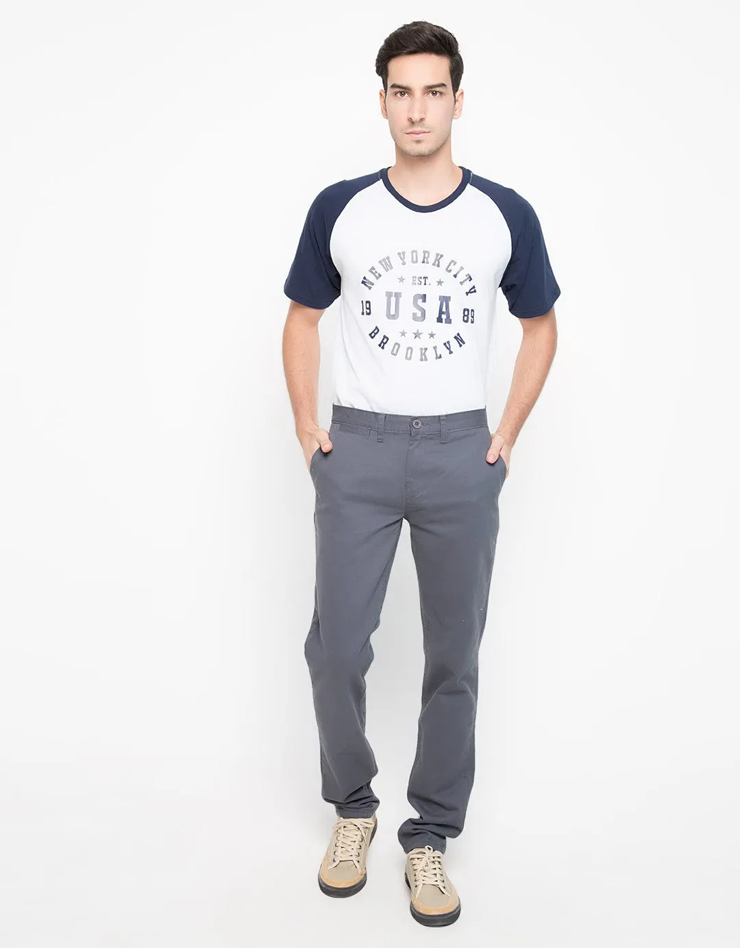 Details Celana Panjang Chinos Collins