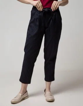 Details Chinos Pants Tapered Basic