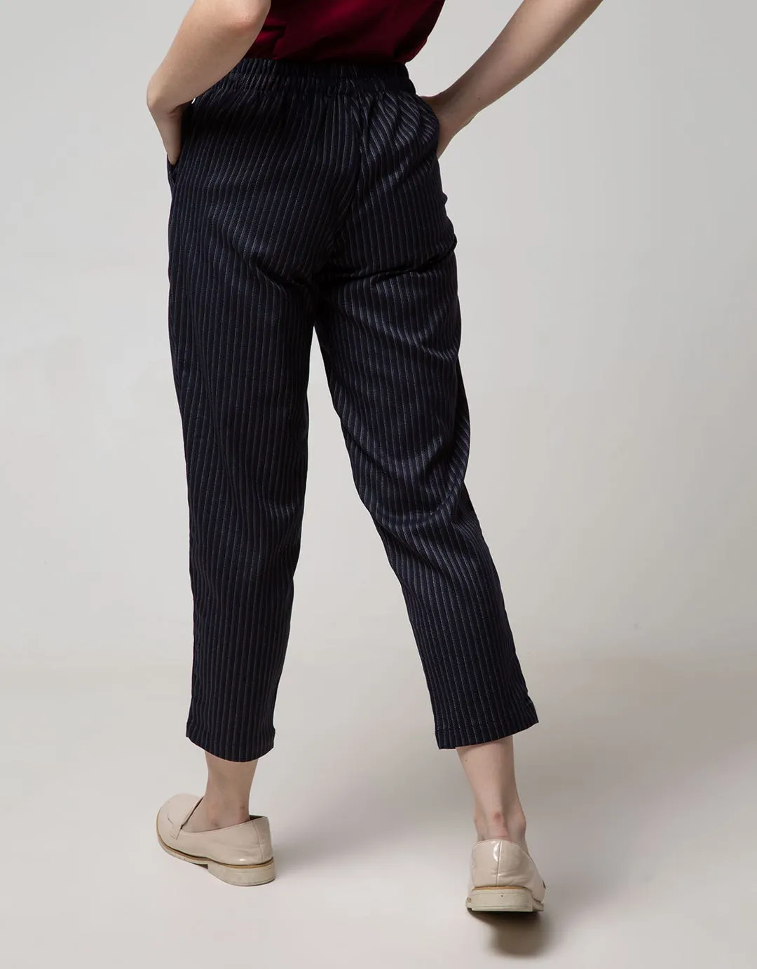 Details Chinos Pants Tapered Basic