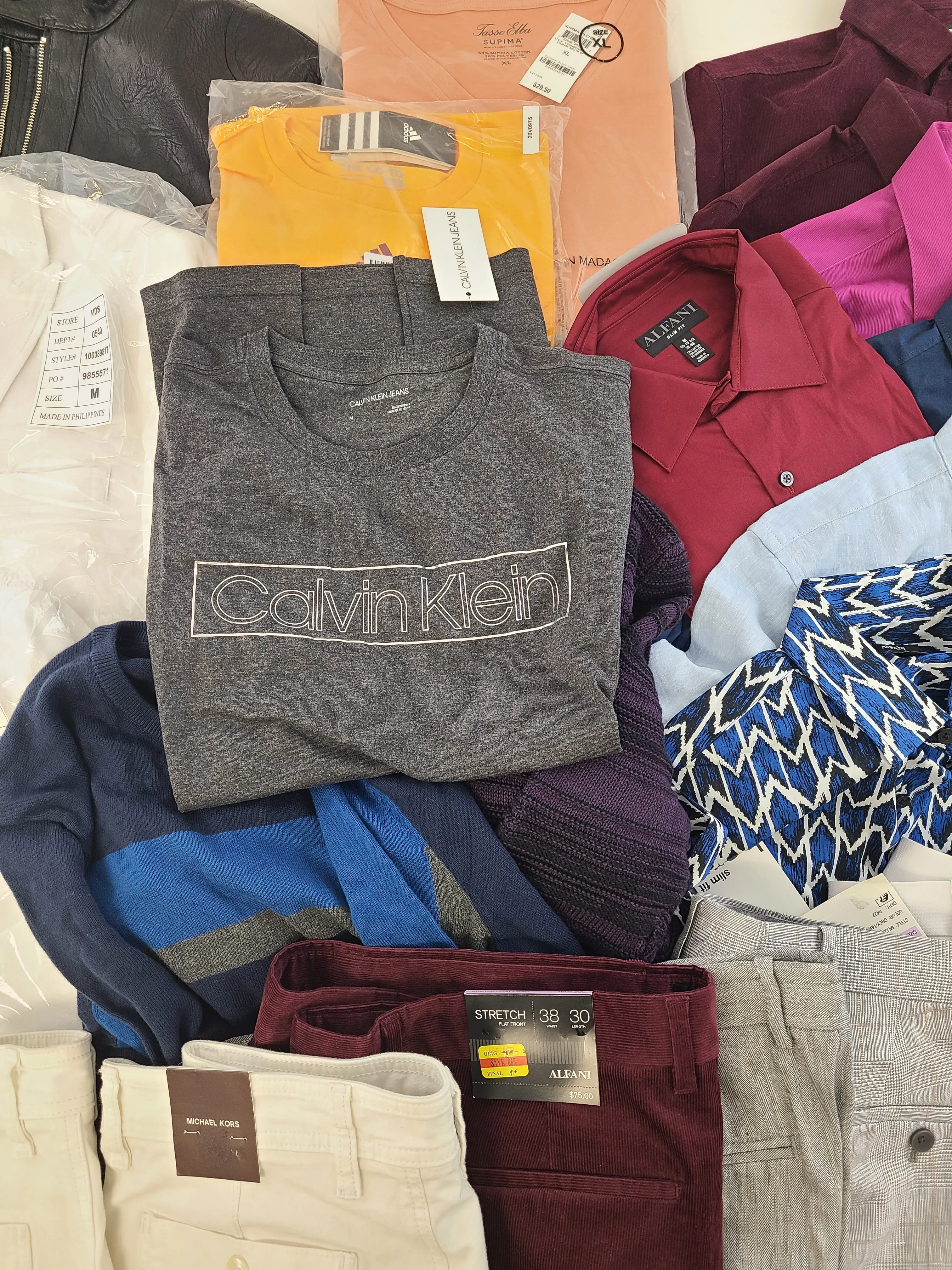 Men's Clothing Wholesale Lot MICHAEL KORS, CALVIN KLEIN, Adidas, Tasso Elba, Alfani, BAR III and more, 25 Units, Shelf Pulls, MSRP $1,903.74